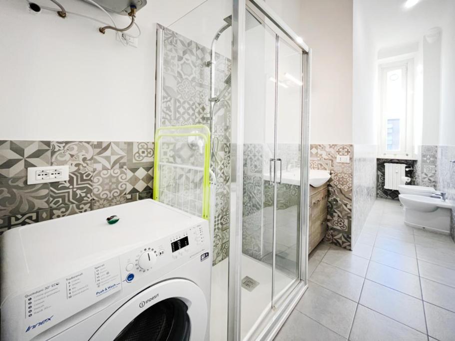 20 Min Duomo *Design Apartment* Milan Bagian luar foto